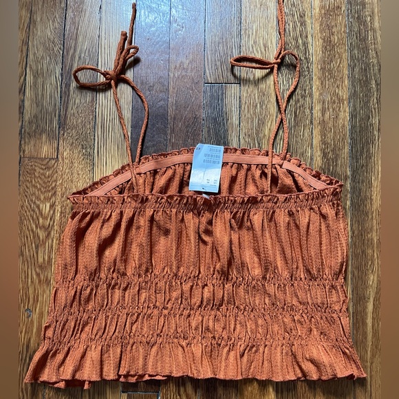 NWT H&M Ribbed Top - Picture 3 of 4